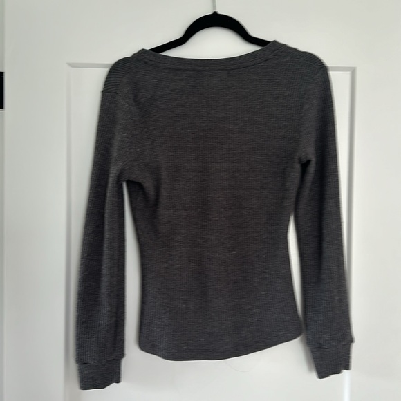 Grey Ribbed Long sleeve - Picture 3 of 3